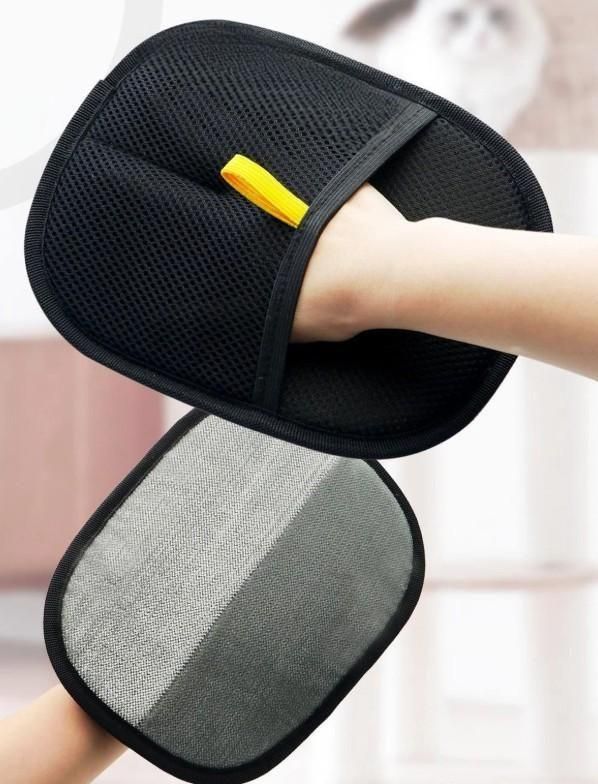 Reusable Pet Hair & Fur Remover Brush